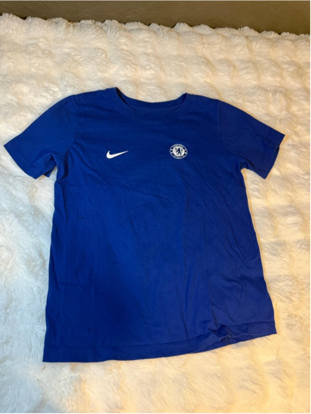 Preowned, Nike Chelsea Football Club Pulisec 10, blue T-shirt , boys large